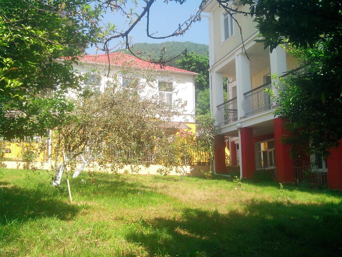 Бестужевский Дворик Γκάγκρα Εξωτερικό φωτογραφία