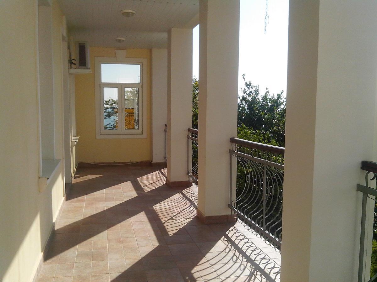 Бестужевский Дворик Γκάγκρα Εξωτερικό φωτογραφία
